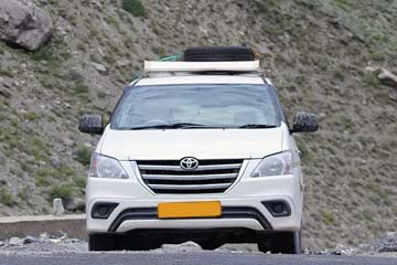 Innova Cab in Chandigarh