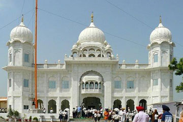 Punjab Gurudwaras Tours